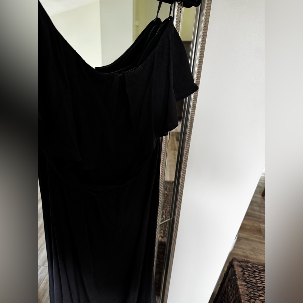 NWT STRAPLESS BLACK DRESS - Picture 6 of 7